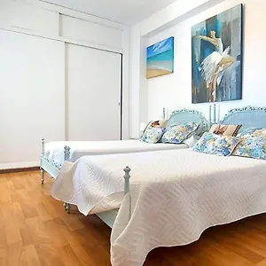 https://malagasuite-new-city-centre.hotelsinnerja.org