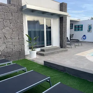 https://villa-grey.puertodelcarmen-hotels.org