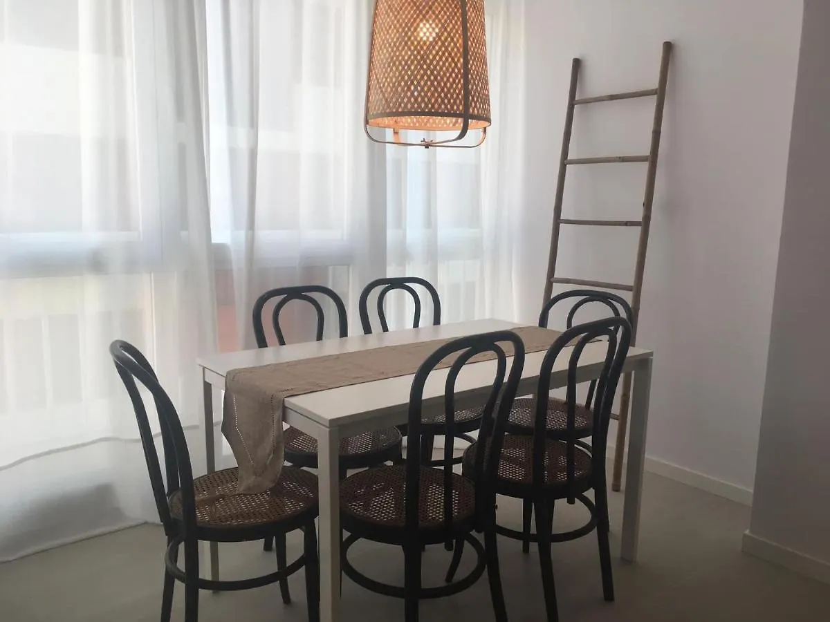 Malagueta Blue Beach مالقة شقة